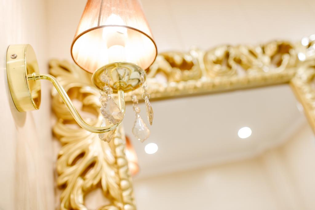Royal Suite Apartment With Jacuzzi Sumy Luaran gambar